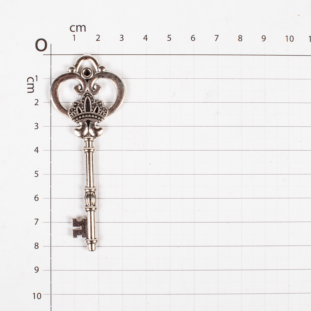 Metal Charms Vintage Key 1Pc