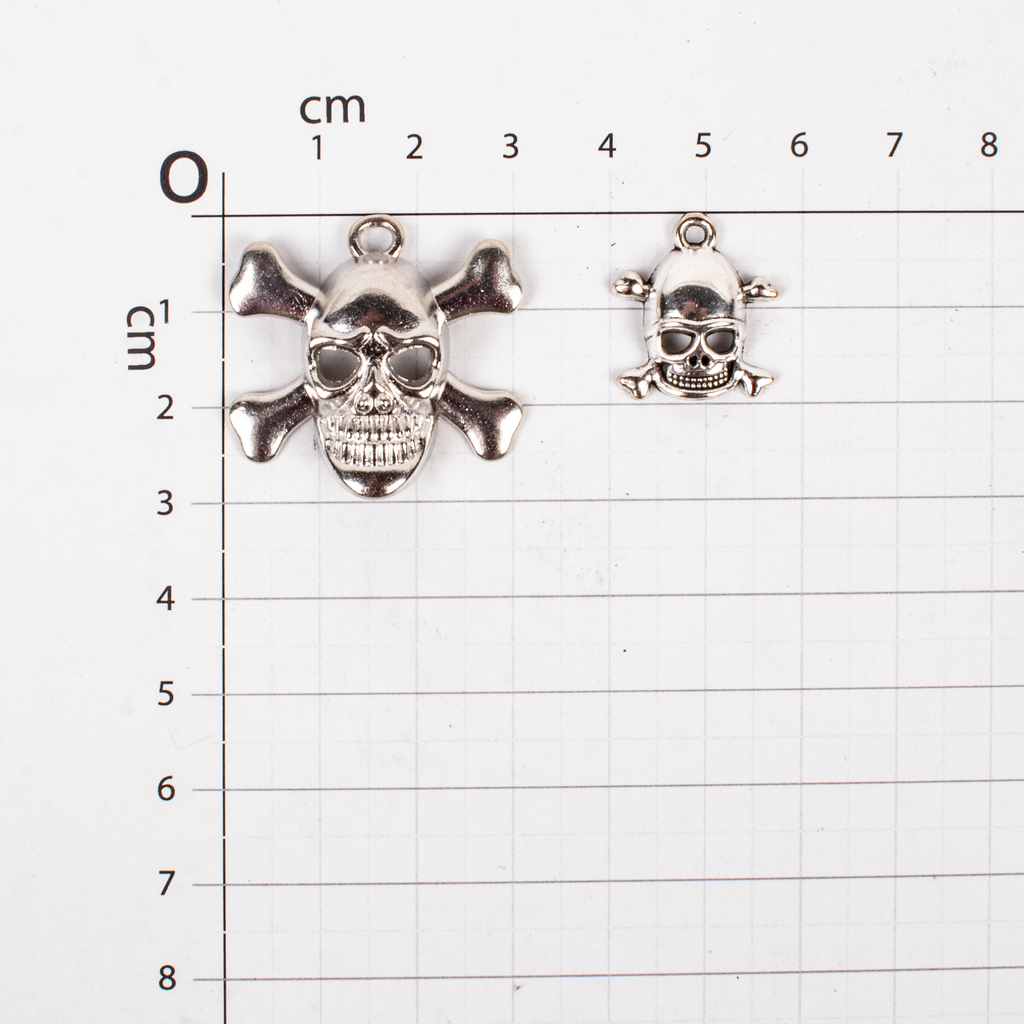 Metal Charms Skulls Big 3Pcs