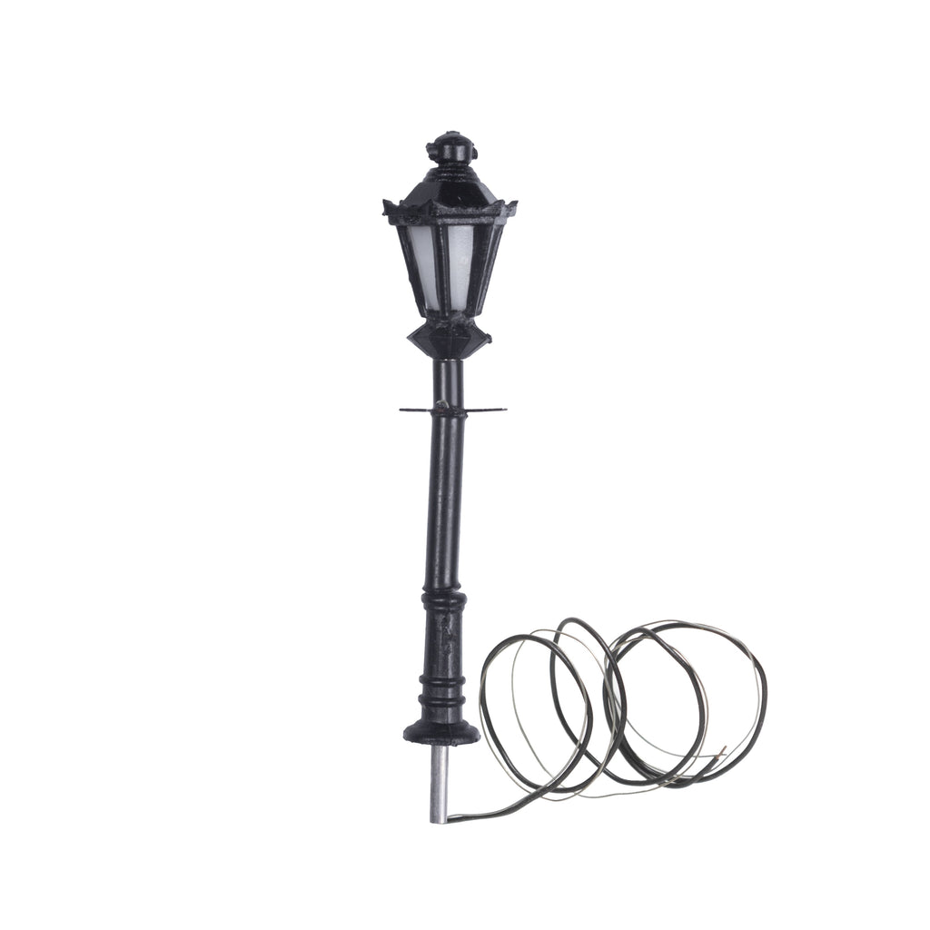 Miniature Antique LED Lamp Post White 3V H40mm 1pc