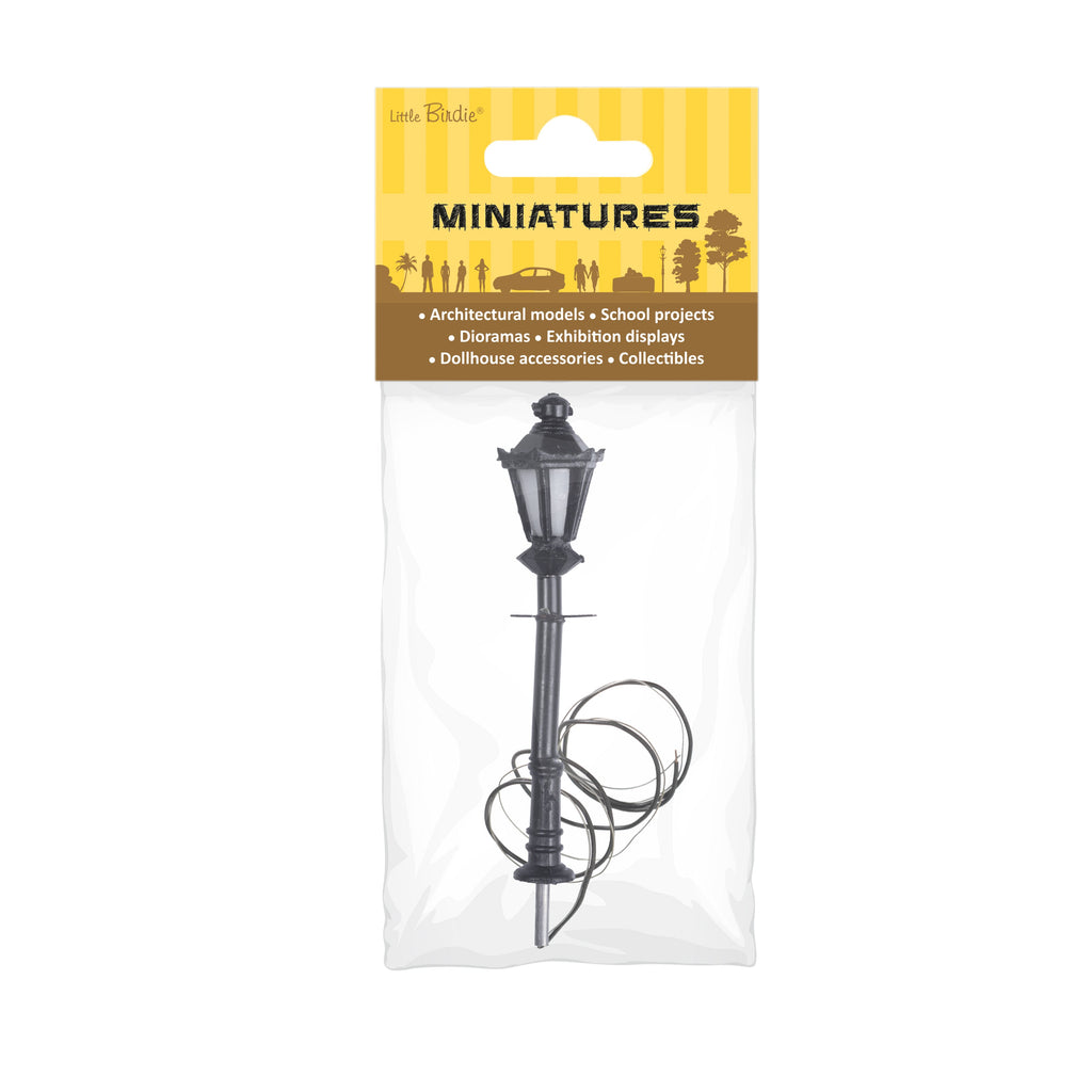 Miniature Antique LED Lamp Post White 3V H40mm 1pc