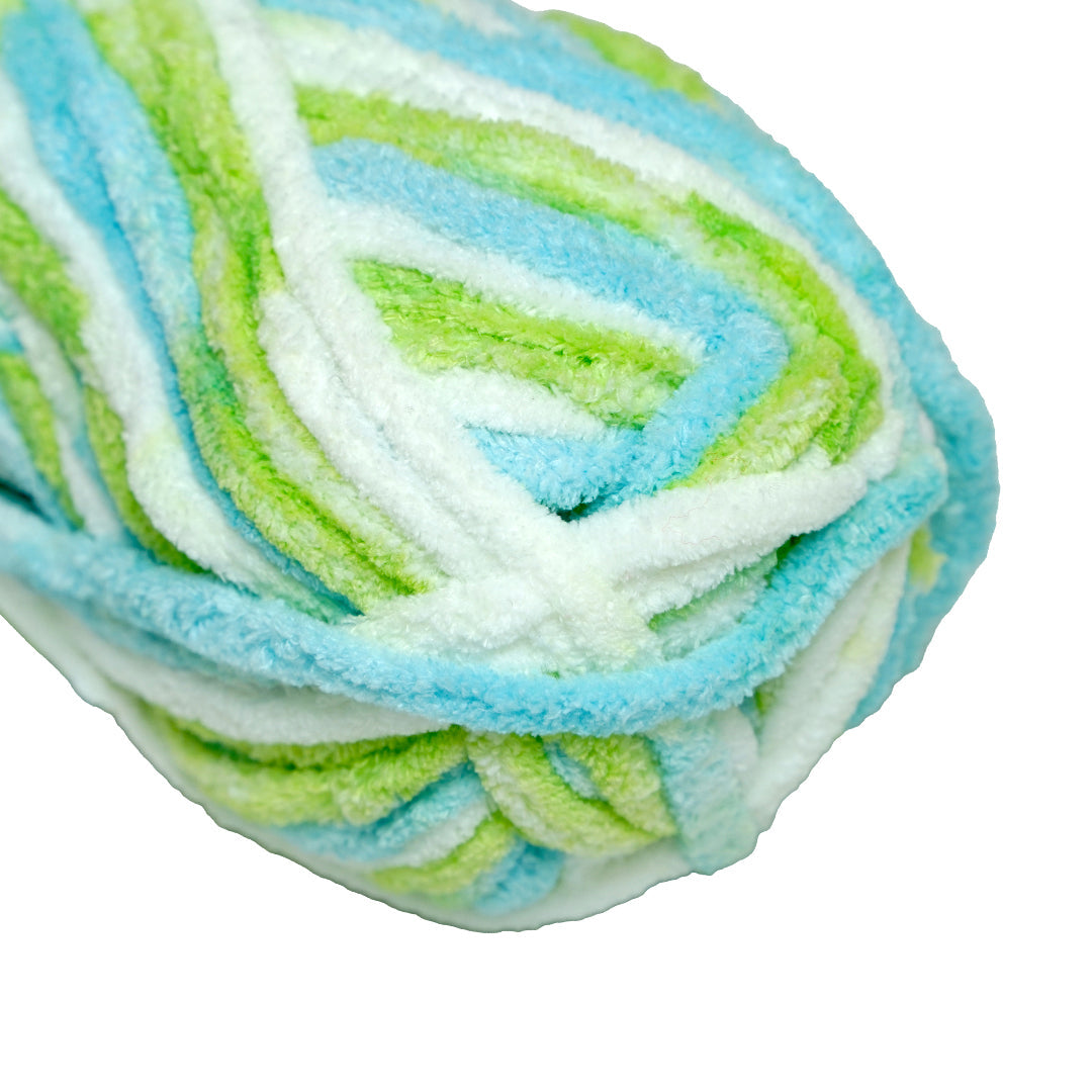 Snuggly Blanket Knitting/Crochet Yarn 100% Polyester Aqua green Multi Colour 50m 100g
