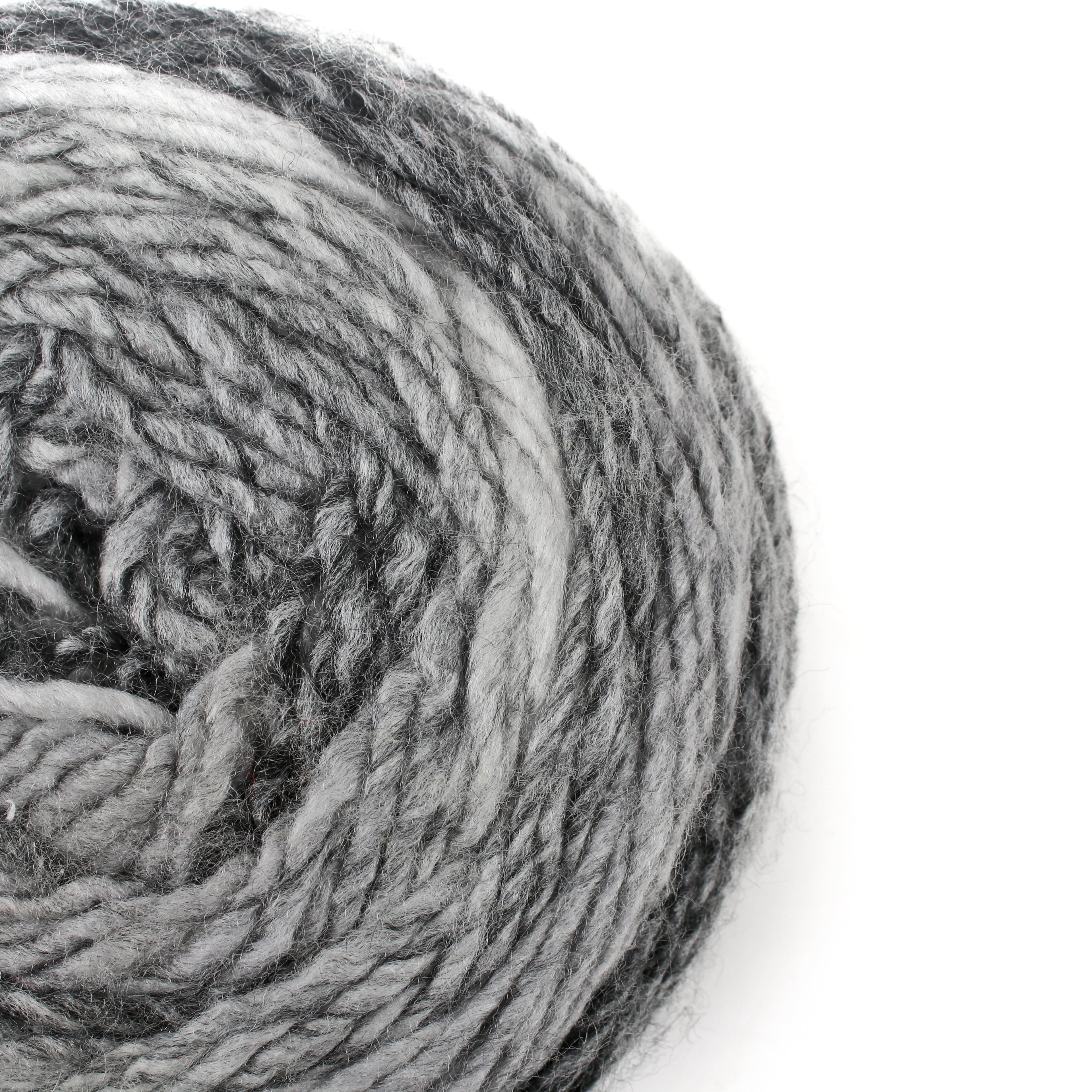 Colour Fusion Knitting/Crochet Yarn 100% Acrylic Grey Dove 290m 100g