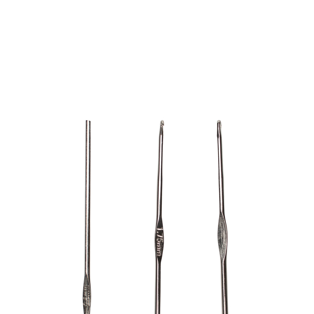 Crochet Hook Steel 1.75, 2, 2.5mm Silver 3pc Blister