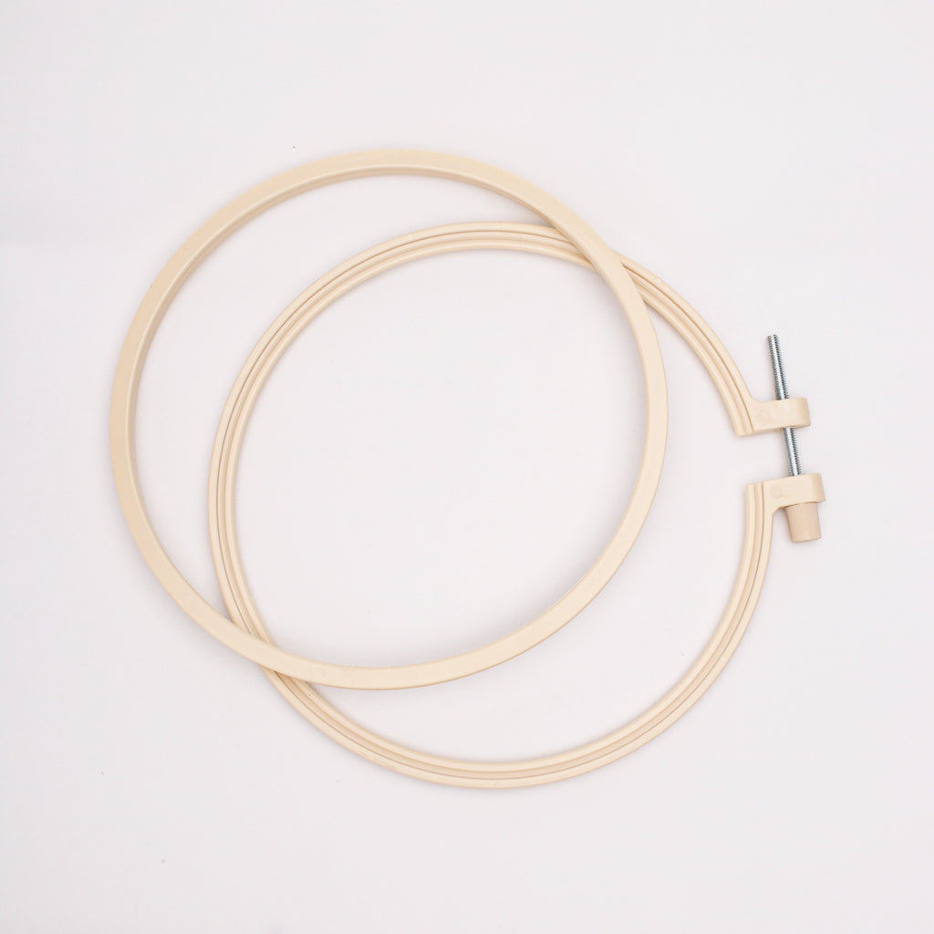 Plastic Embroidery Hoop Round 8cm 1pc