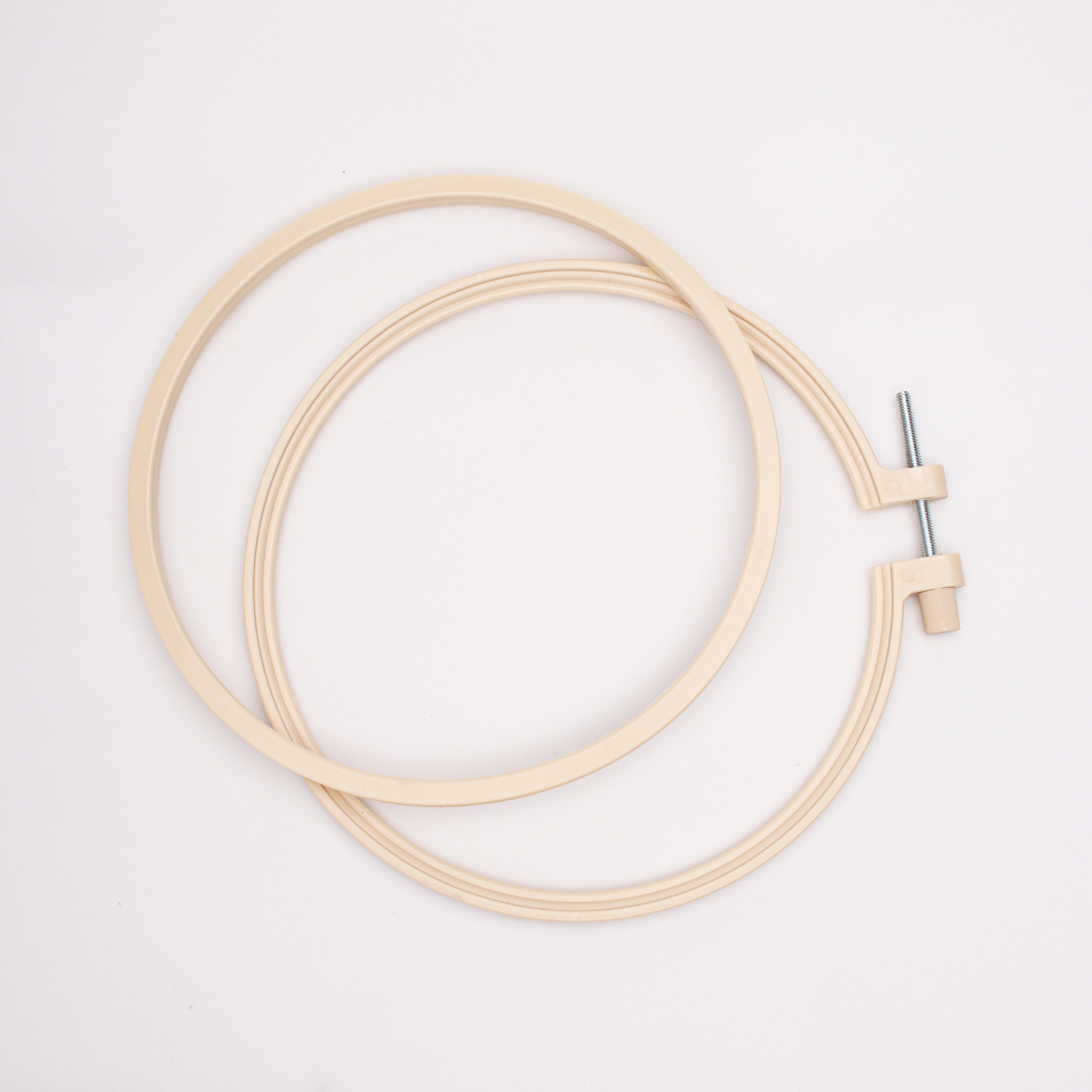 Plastic Embroidery Hoop Round 20cm 1pc
