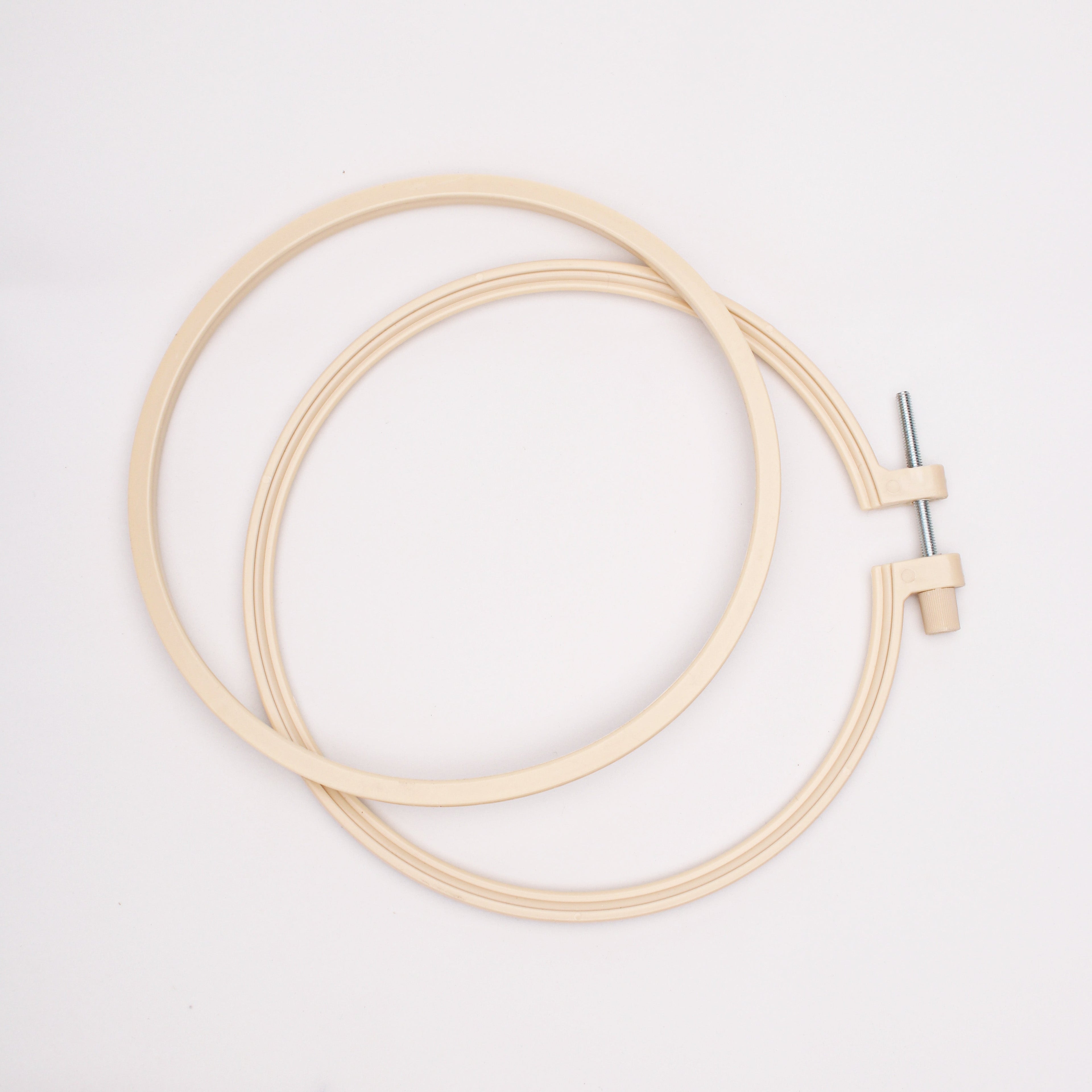 Plastic Embroidery Hoop Round 28.5cm 1pc