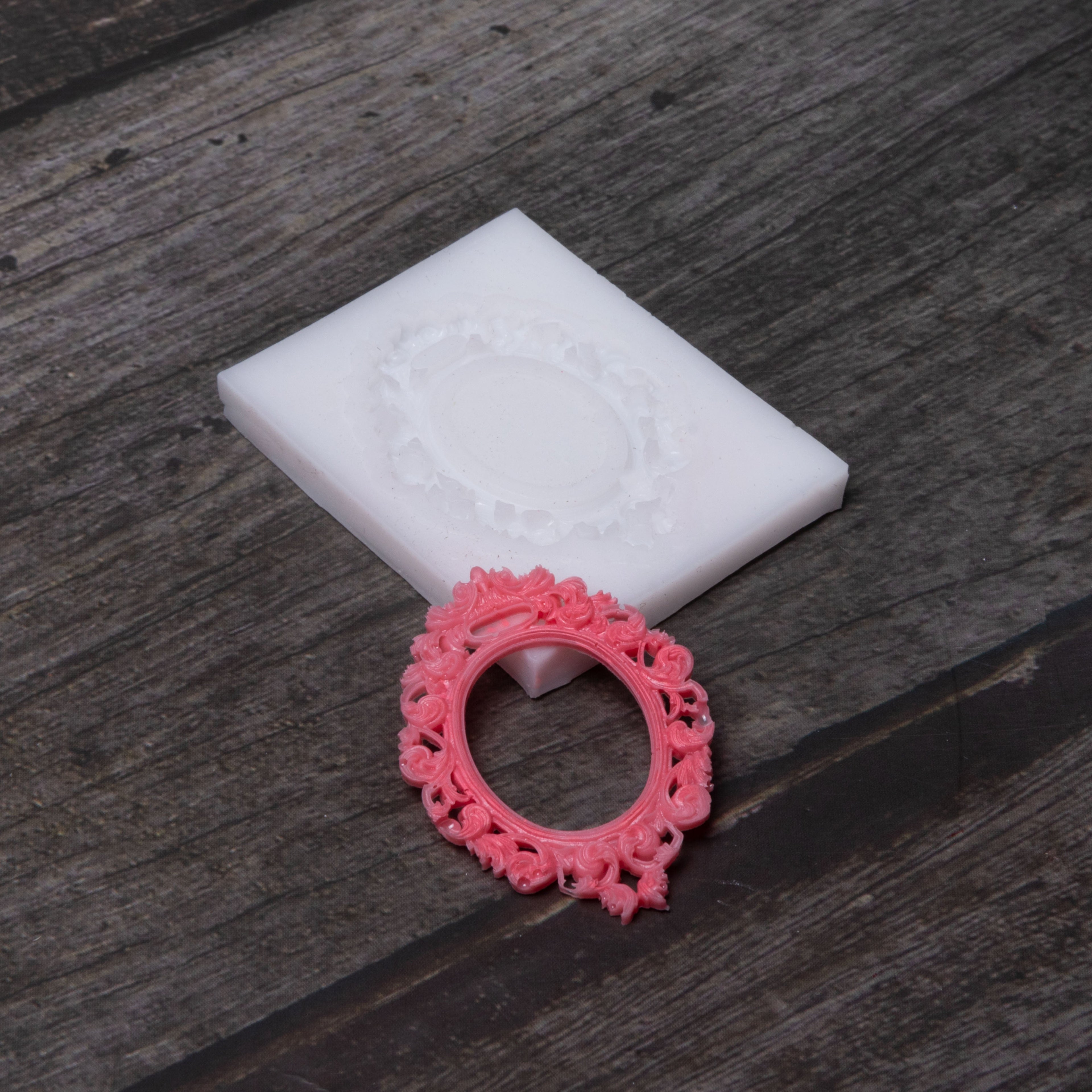 Silicone Mould Antique Frame 5cm X 4cm 9mm Thickness