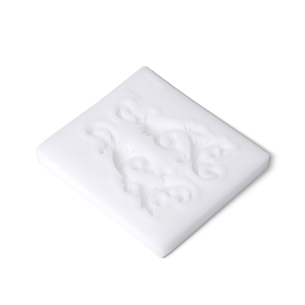 Silicone Mould Swirl Flourish 6cm X 5.3cm 7mm 1pc