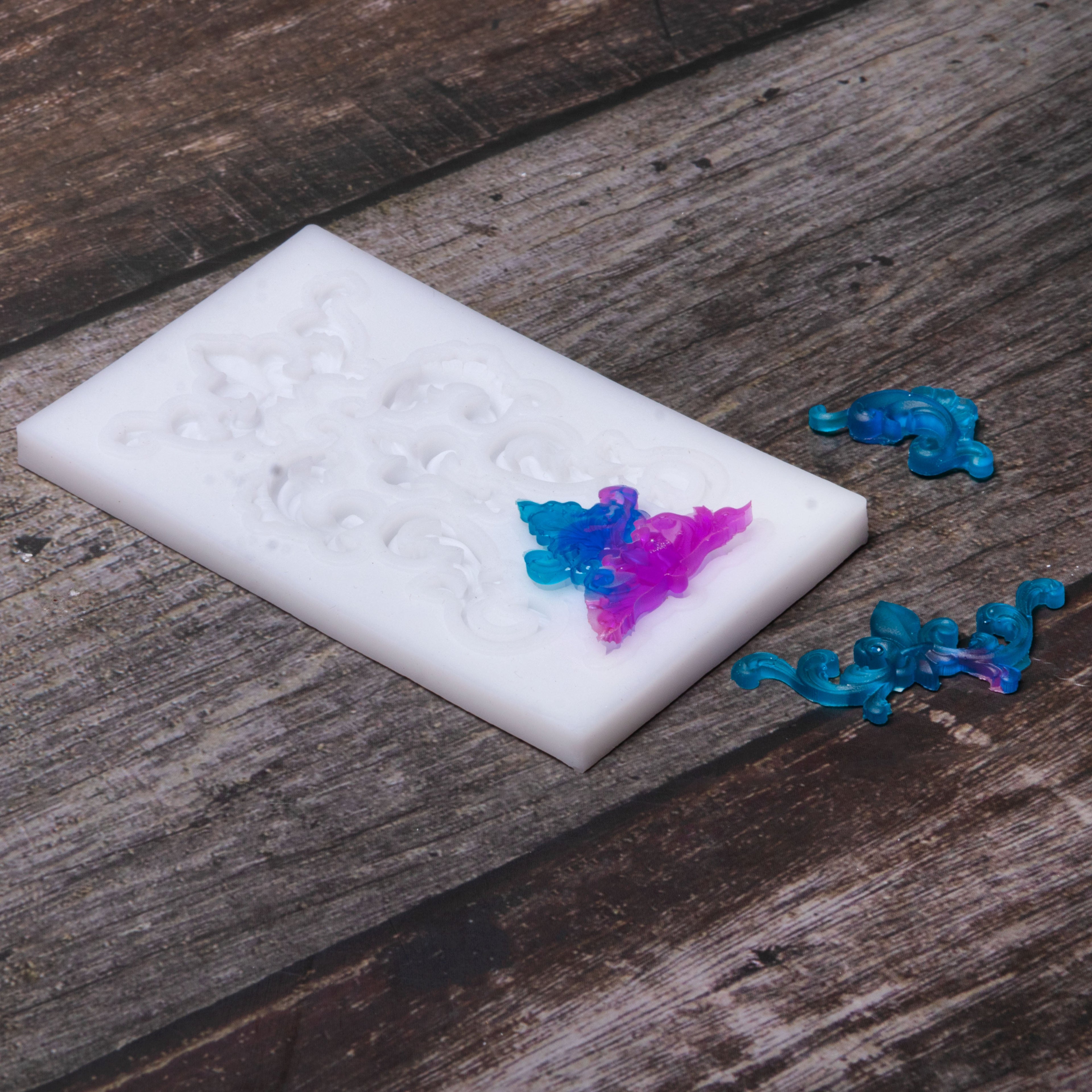 Silicone Mould Flourish Swirls 9.2 X 5.7 D-0.8cm 1pc
