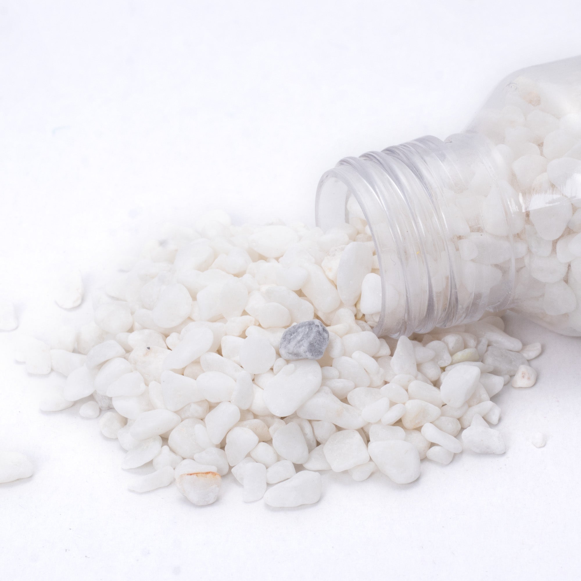 Natural Stone Chips White 3-5mm 100gm Bottle