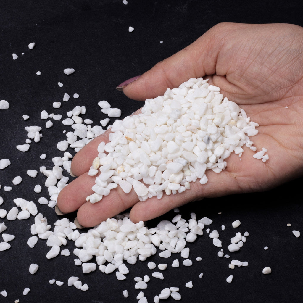 Natural Stone Chips White 3-5mm 100gm Bottle