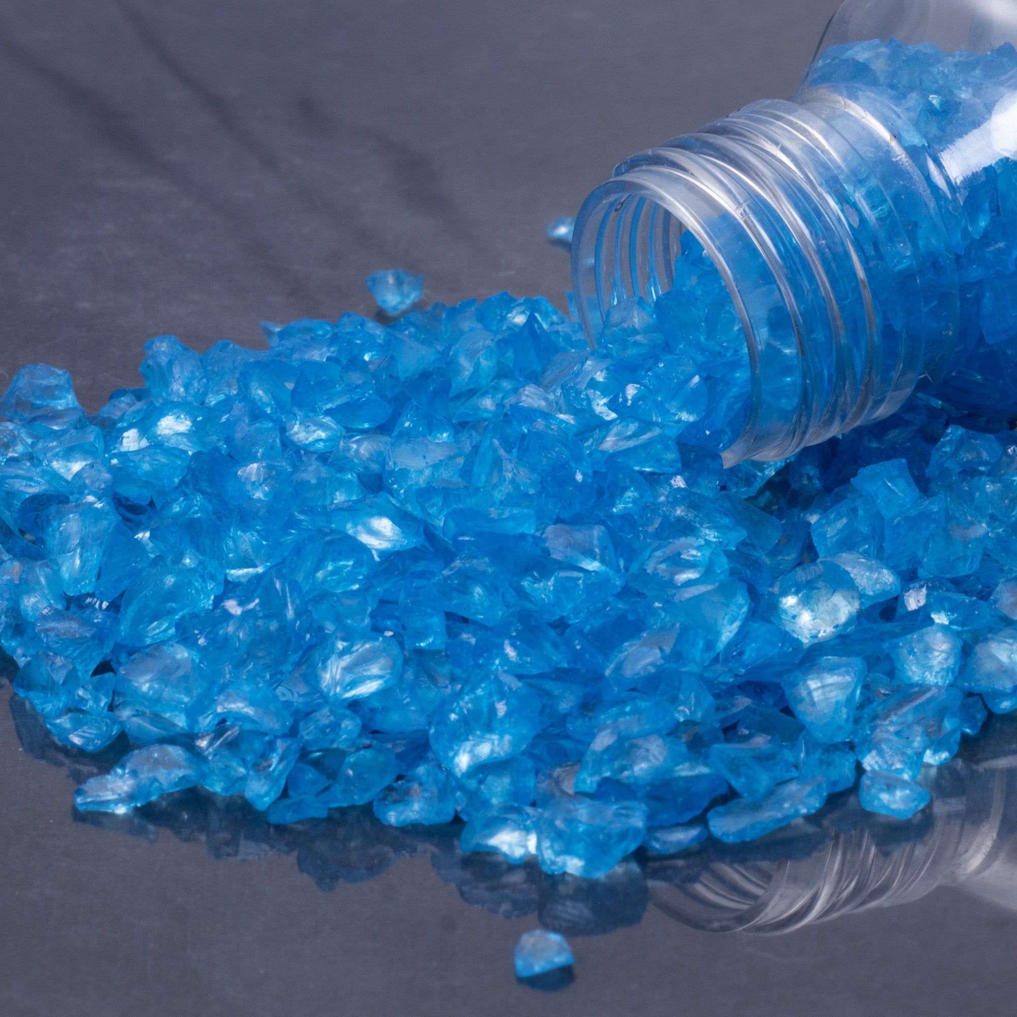 Crushed Glass Blue 4-6mm 80gm Bottle