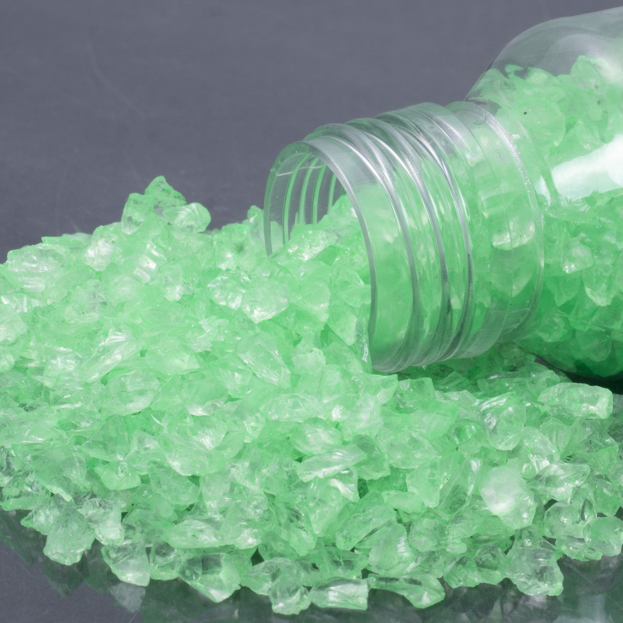 Crushed Glass Green 2-3mm 80gm Bottle