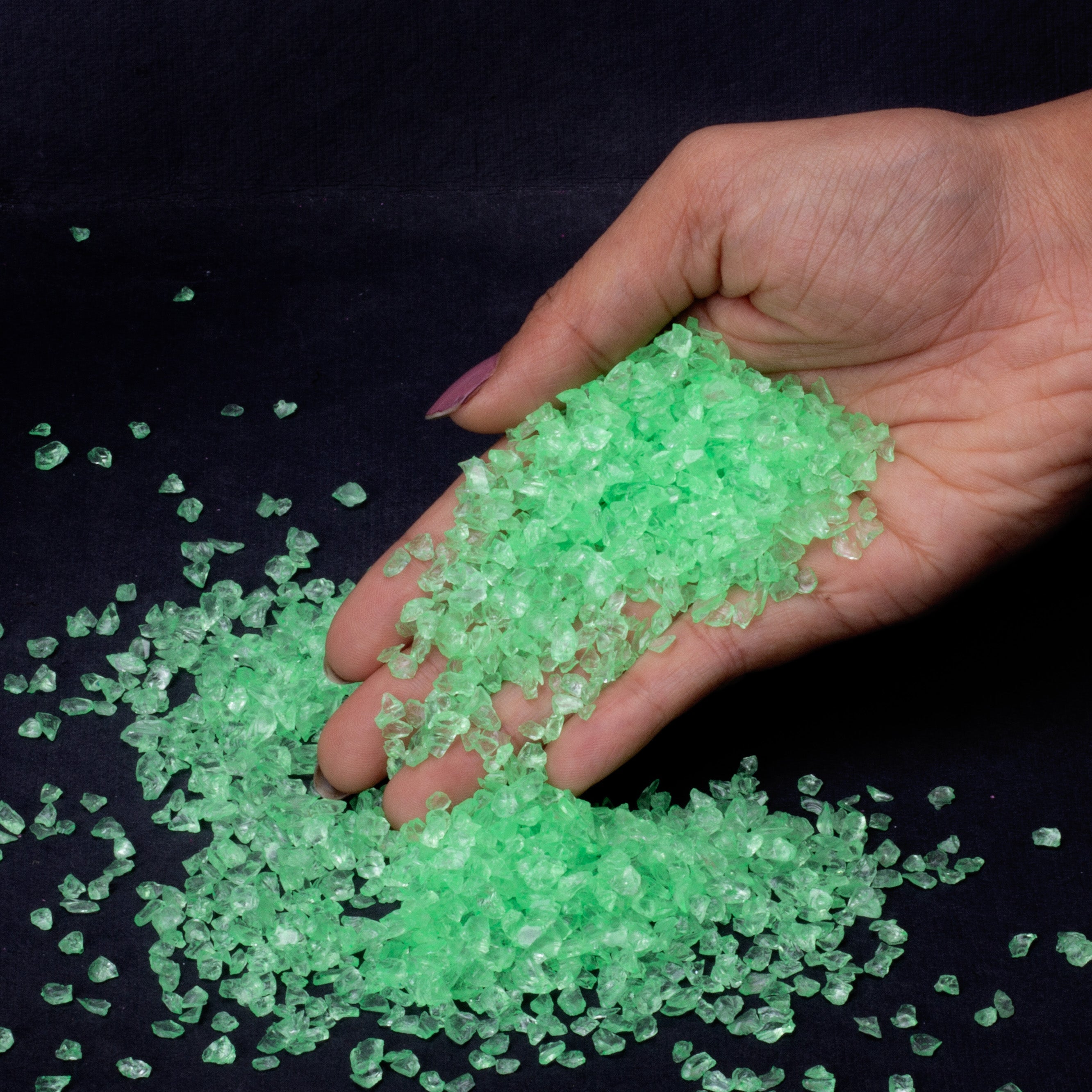 Crushed Glass Green 2-3mm 80gm Bottle