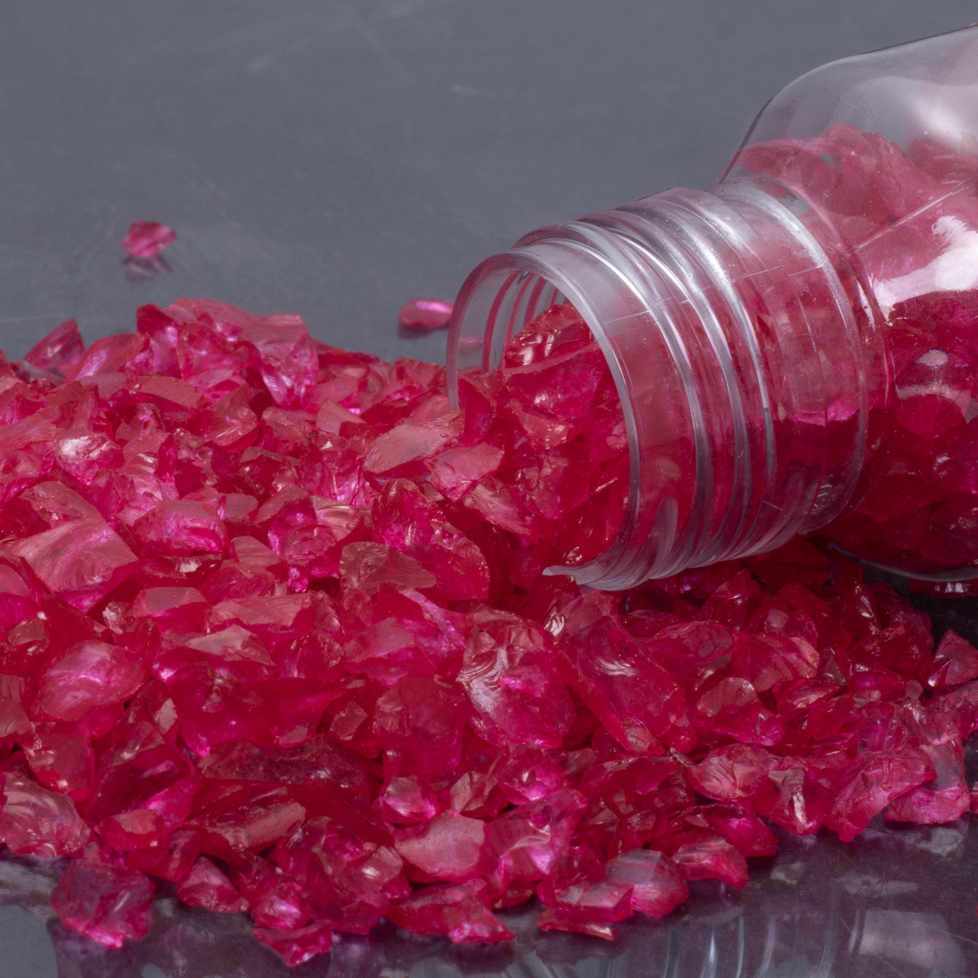 Crushed Glass Red 4-6mm 80gm Bottle