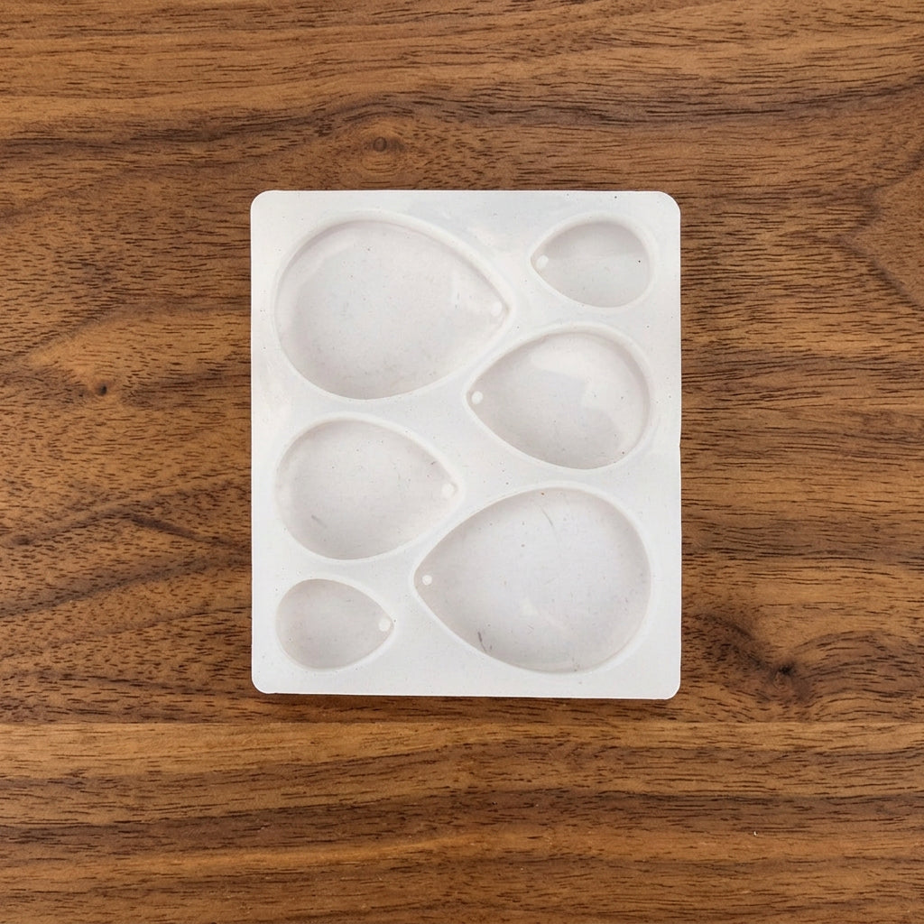 Silicone Mould Assorted Triangle 6 cavity 10.8 X 7.7cm X D6mm 1pc