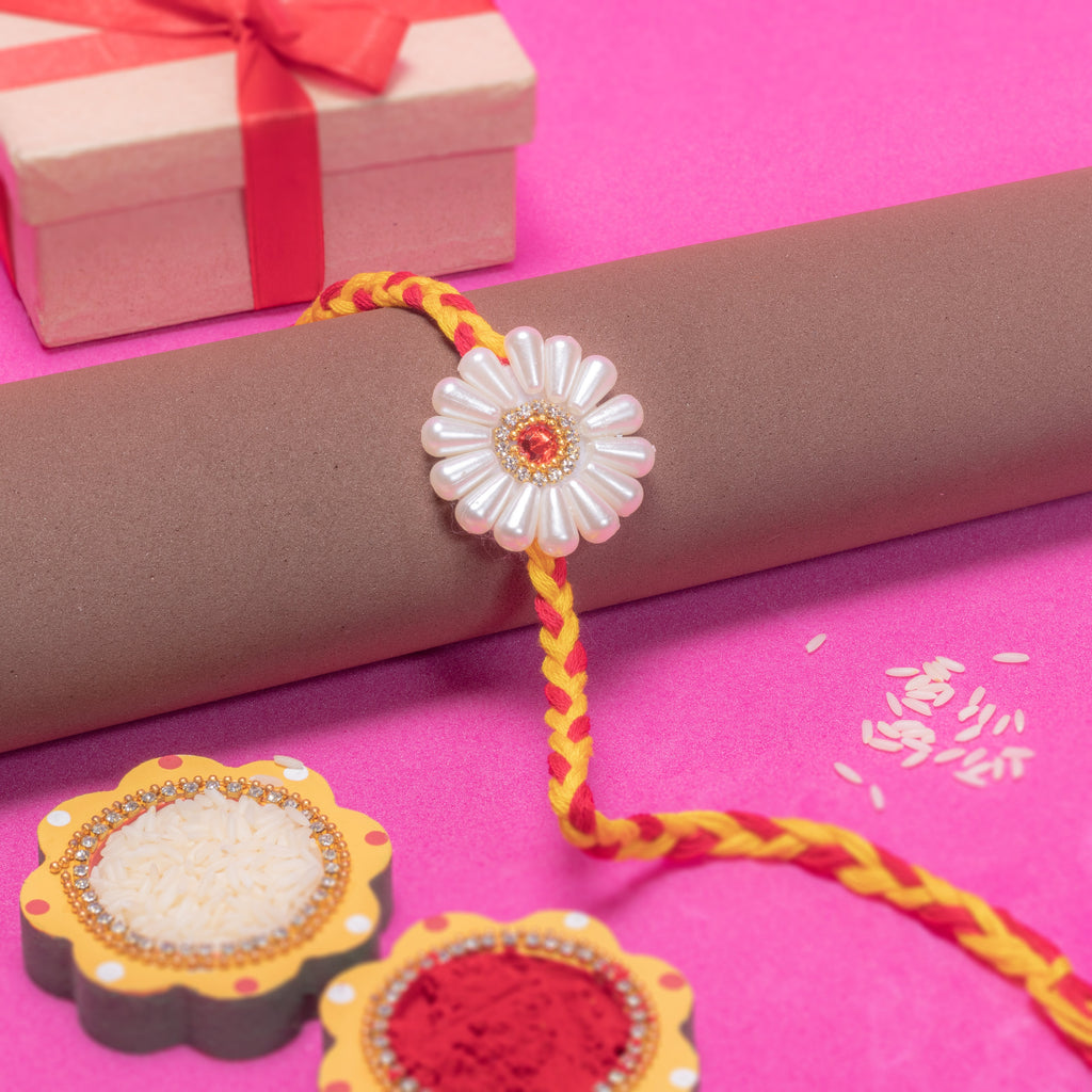 Handmade Rakhi - Pearl Daisy 1pc