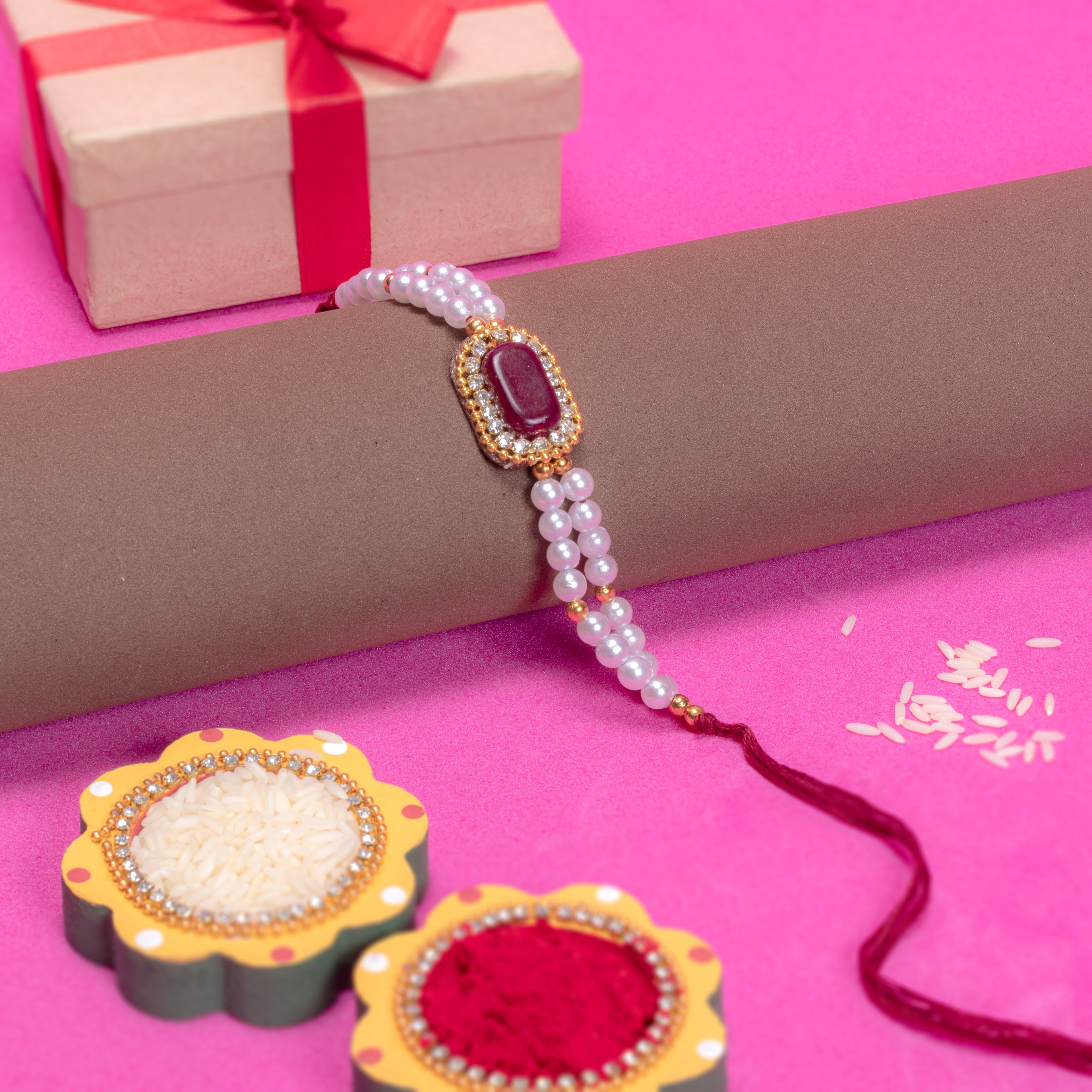 Handmade Rakhi ??Jewel Splendour 
1pc