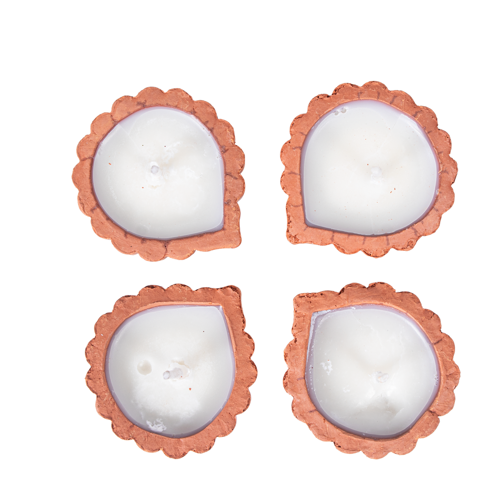 Ready-to-use Terracotta Diya Scalloped Border Set of 4pc (Wax Filled)