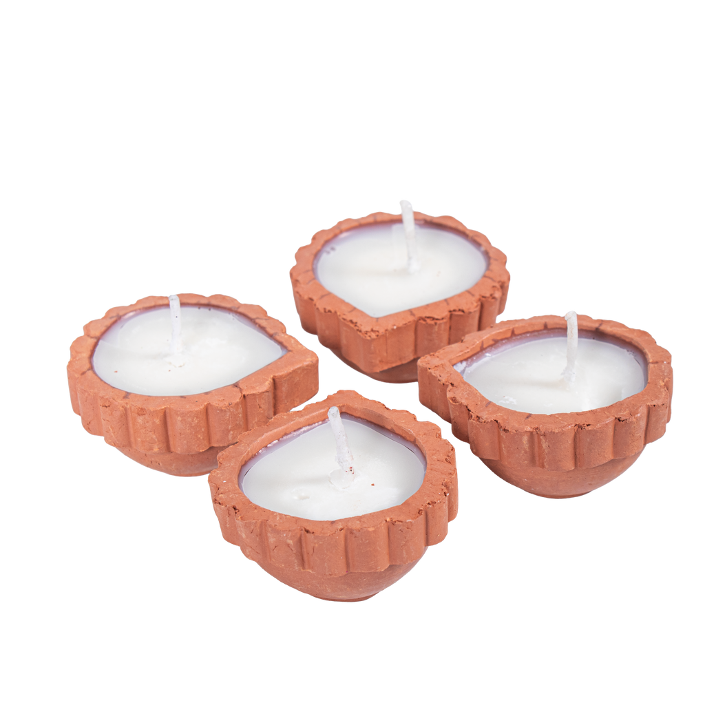 Ready-to-use Terracotta Diya Scalloped Border Set of 4pc (Wax Filled)