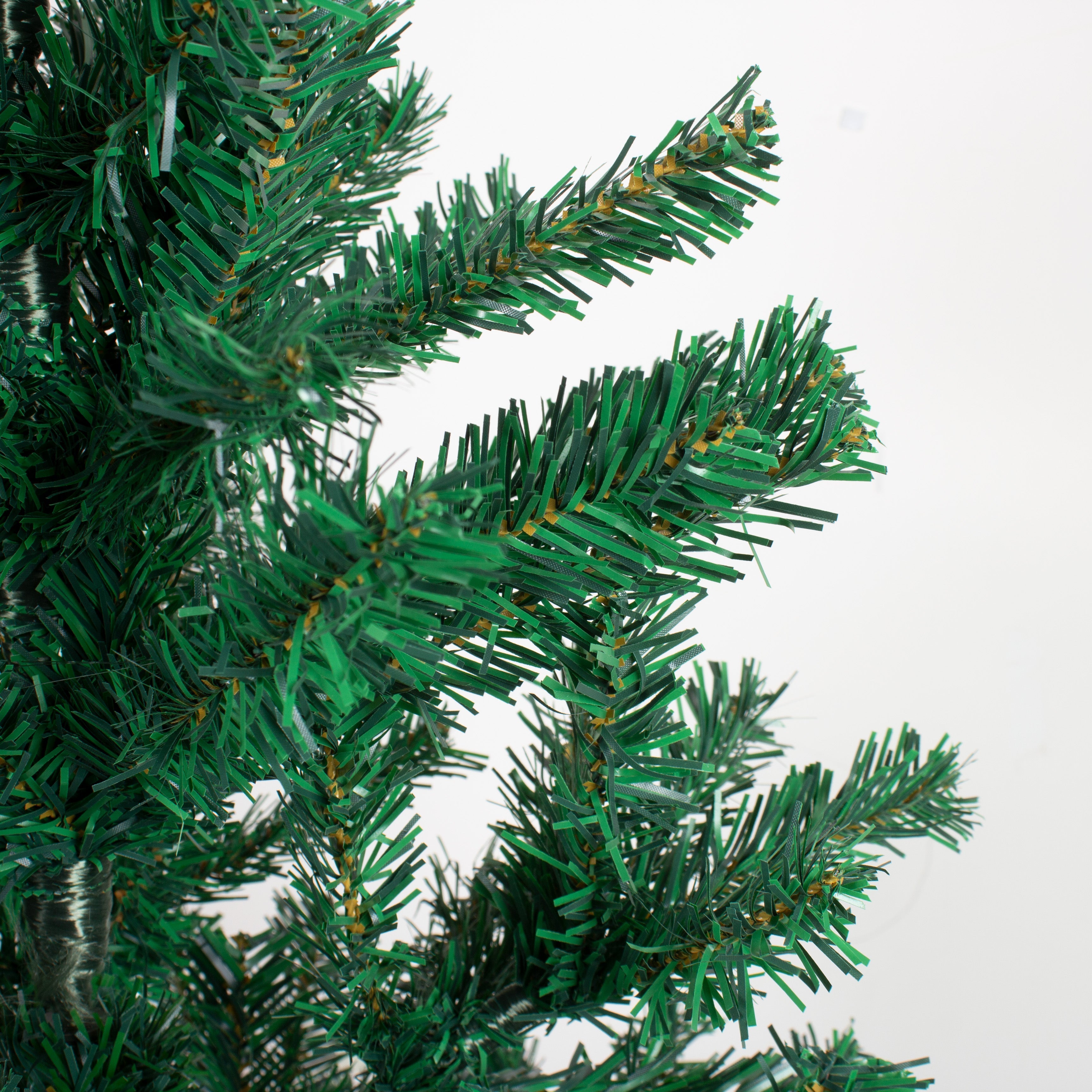 Christmas Festive Tree with Metal Stand 800 Branches 7 Ft (210cm) 1pc