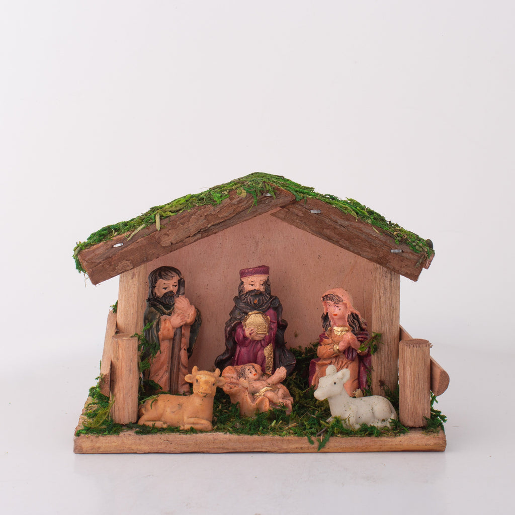 Christmas Wooden Crib Nativity scene with figurines Cow with Deer 15 X 10.5cm 5 pc1 Box