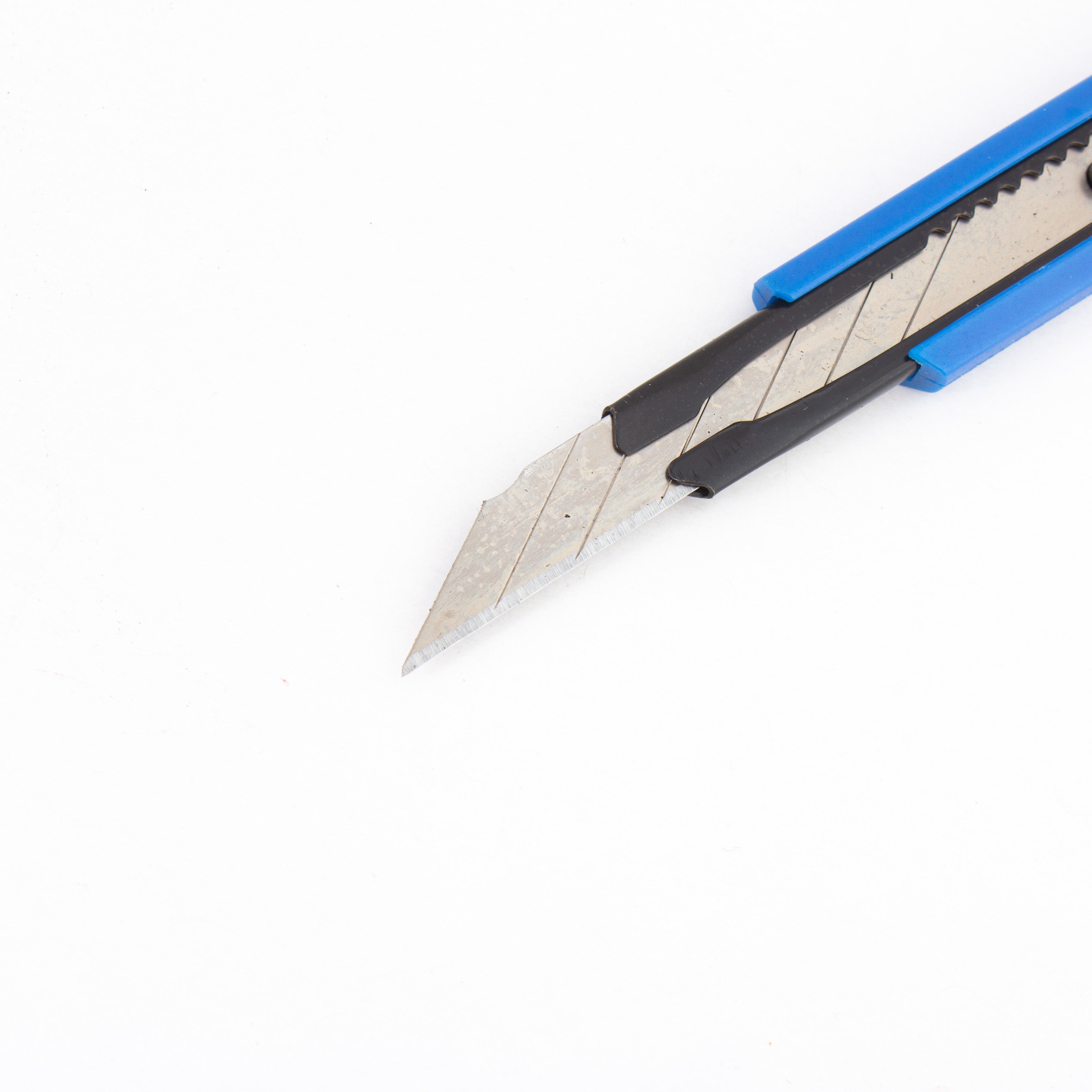 Heavy Duty 9mm Cutter Knife 1pc Blister Danmi