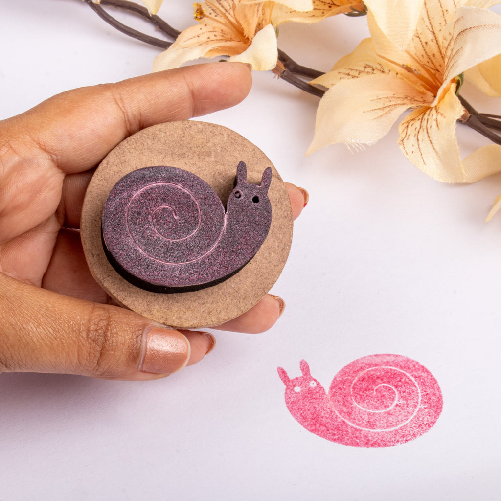 Foam Stamp Snail 4 x 3cm x 10mm Thick (MDF Base 5.5mm thick round 5cm dia) 1pc