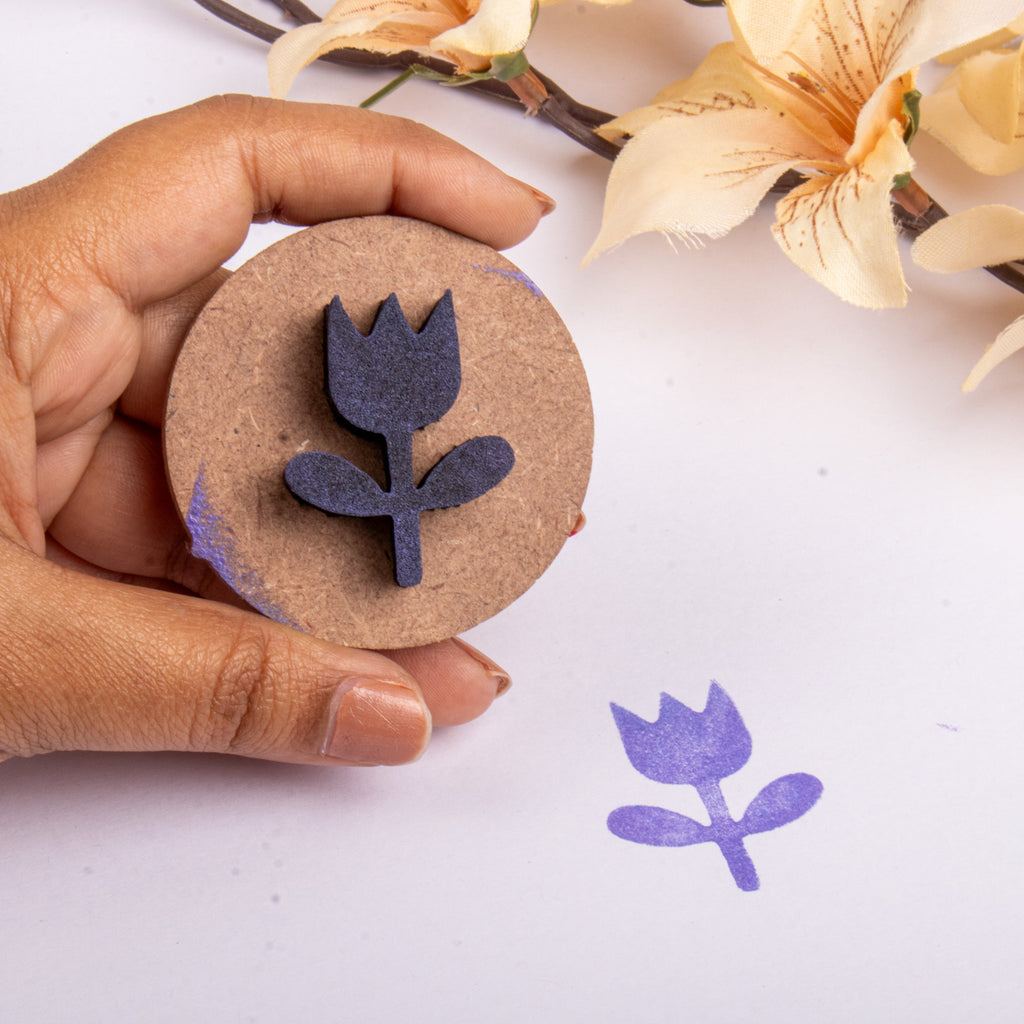 Foam Stamp - Tulip, 2.1 x 3.3cm, 10mm Thick (MDF Base 5.5mm thick round 5cm dia) 1pc