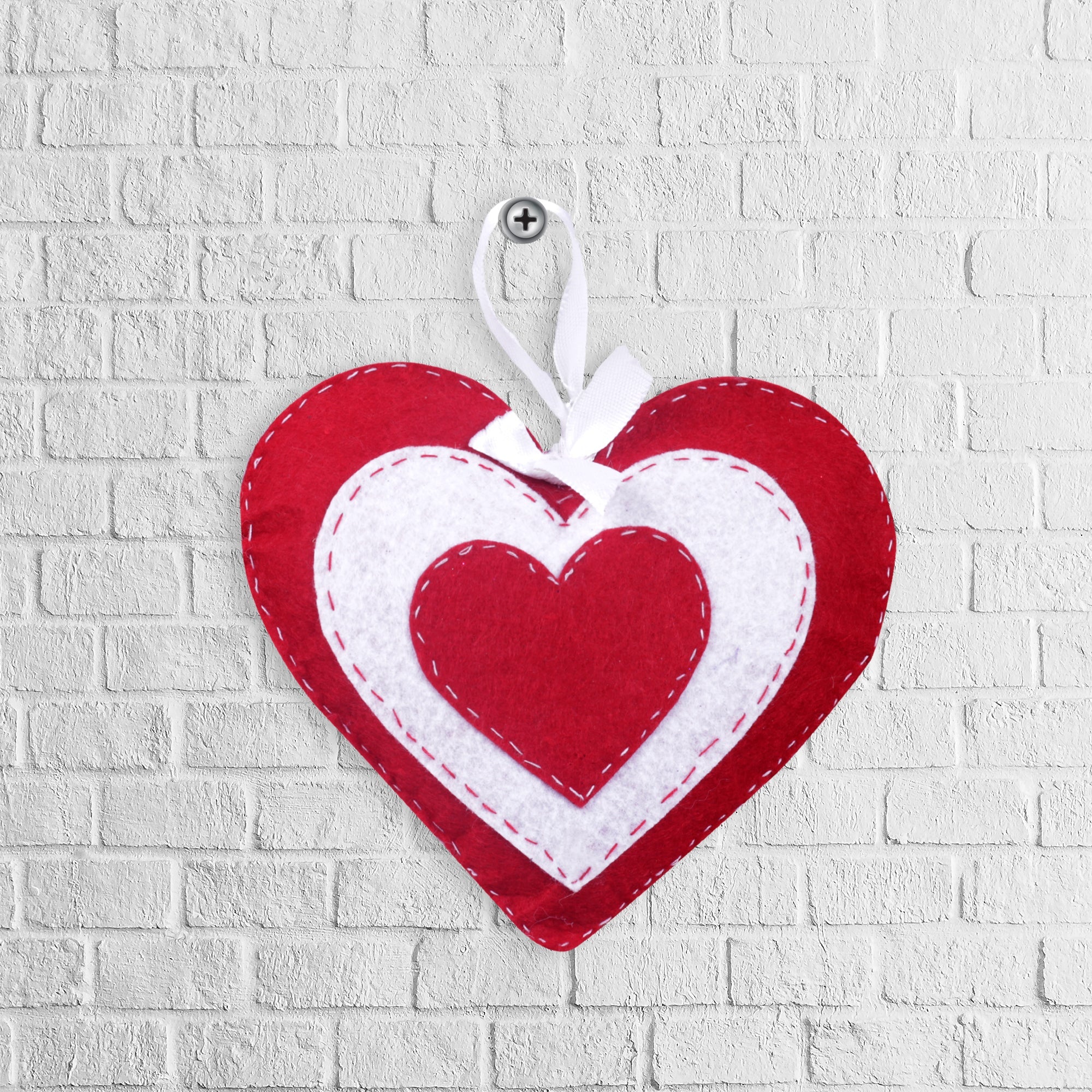 Felt Heart Red & White L 15 X W 13.5 X D 3Cm Approx 1Pc