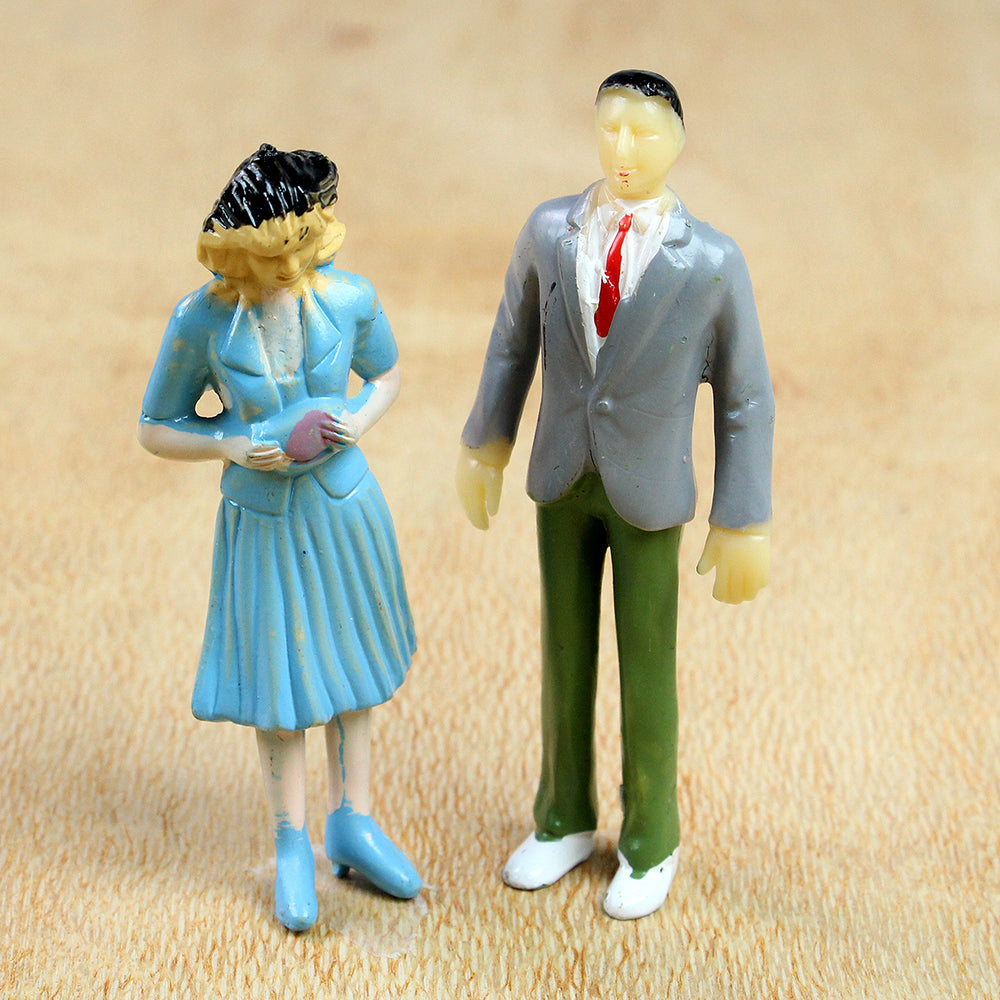 Miniature Large Human Couple 7cm 2pc