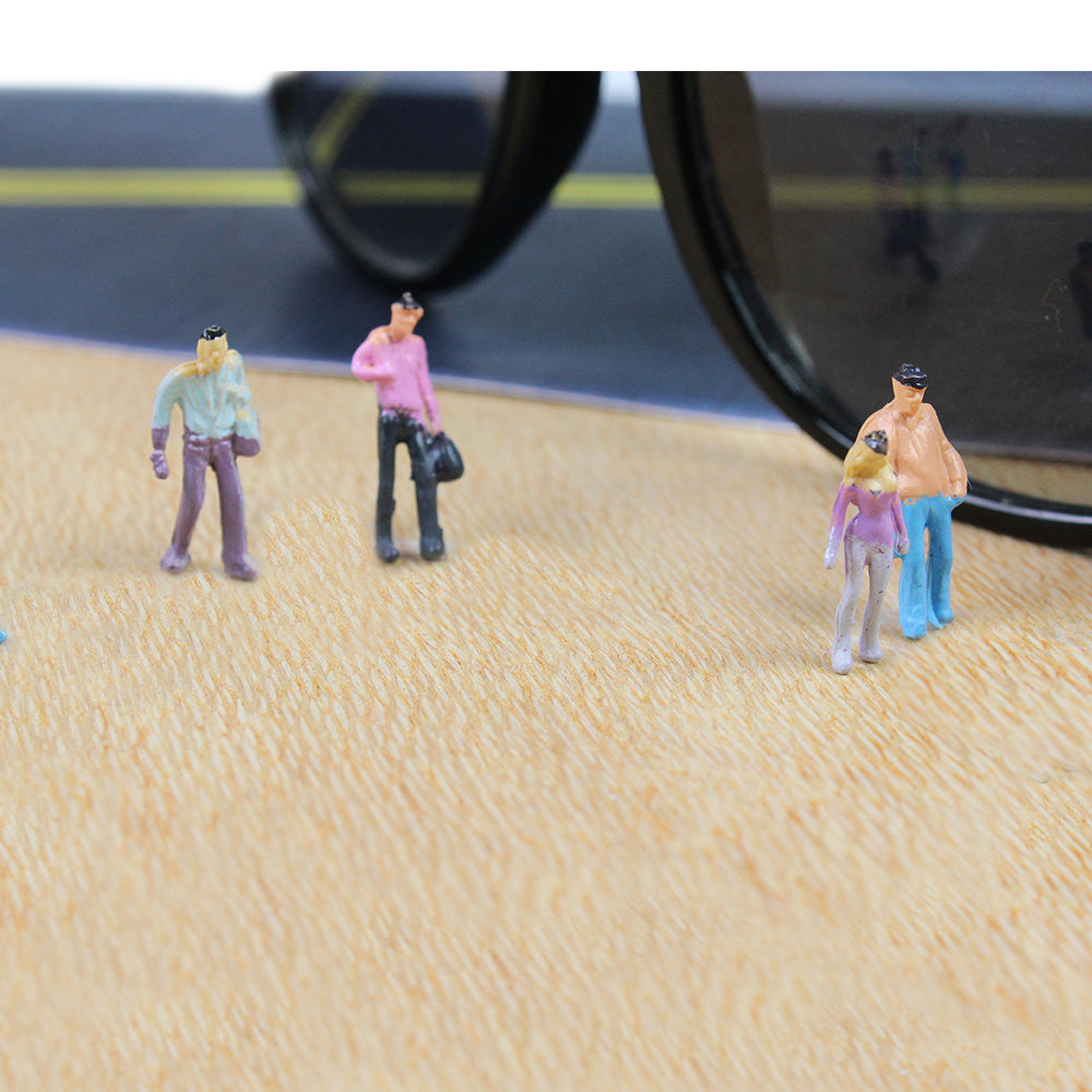 Miniature Mini Human Figures 1.6 cm 5pc