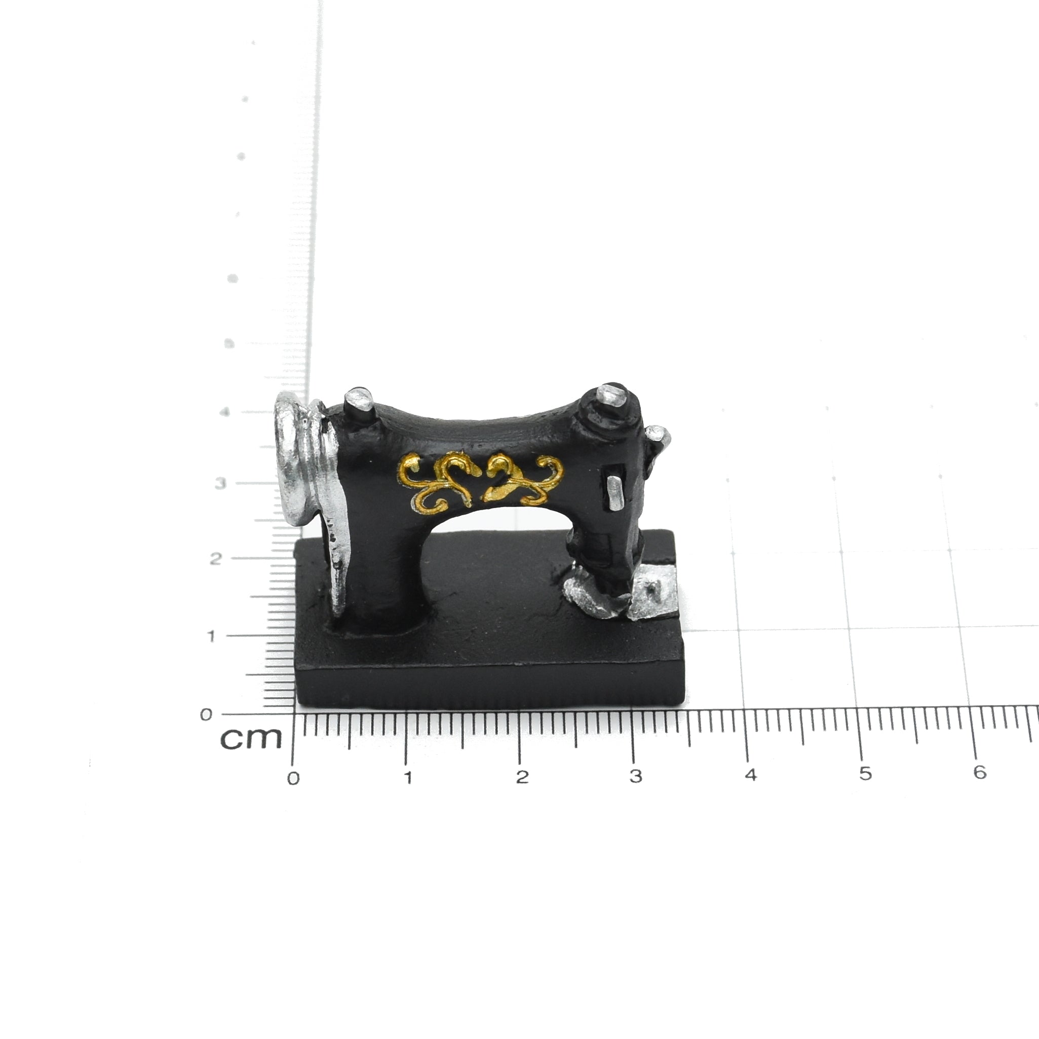 Miniatures Sewing Machine 1Pc Ib
