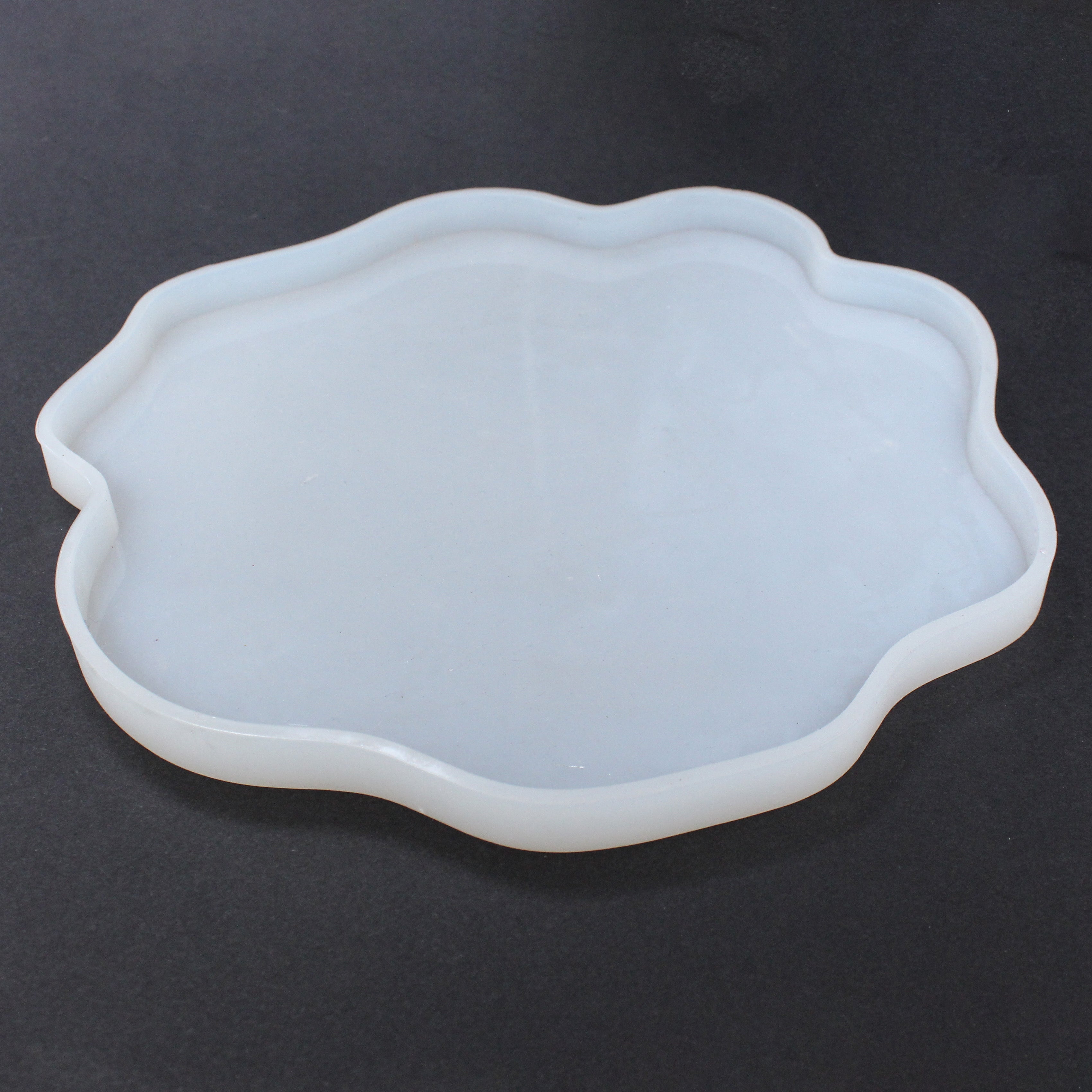 Resin Silicone Mould Ameoba 21cm X 20.5cm X 1.2cm 1pc