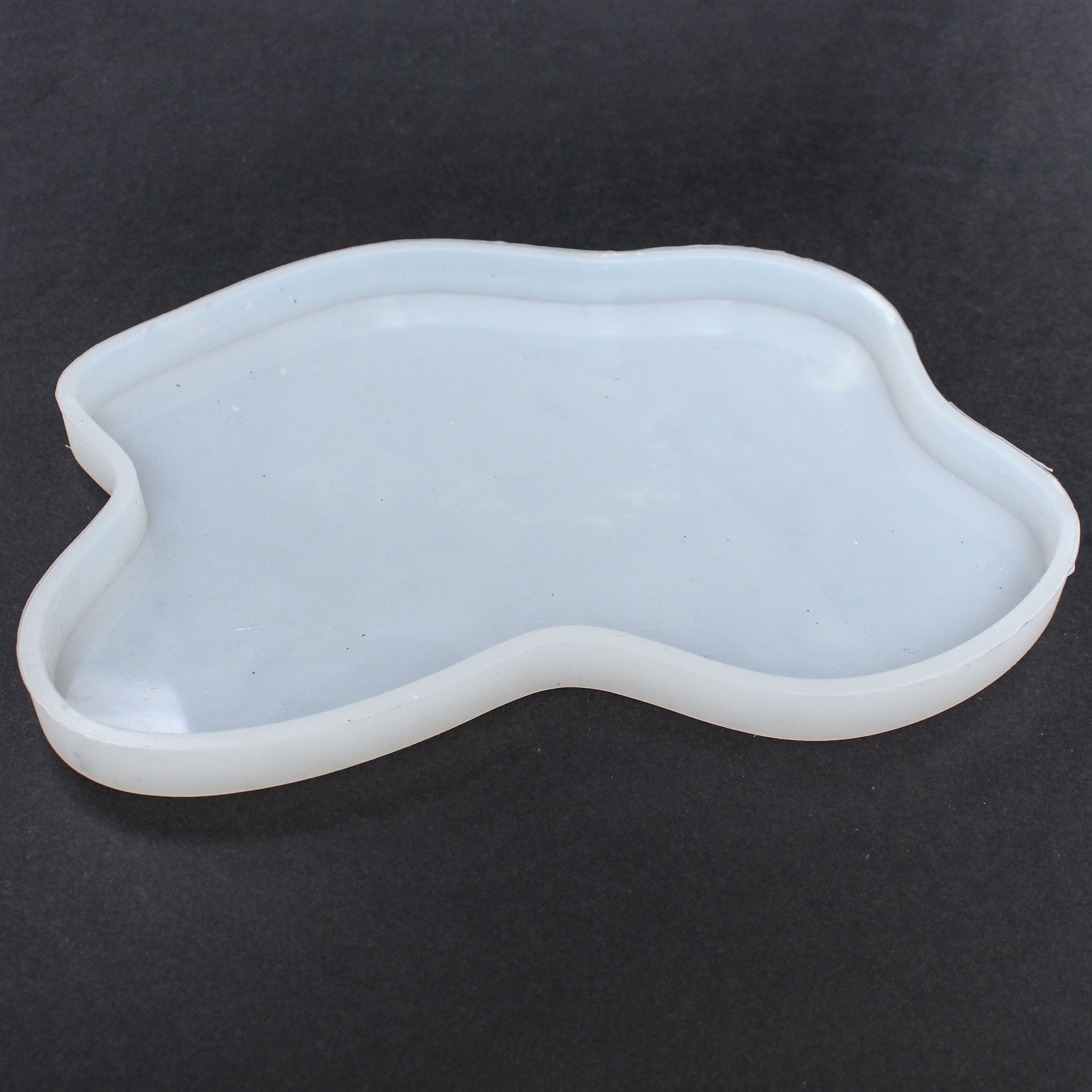 Resin Silicone Mould Whimsy Tub 14cm X 9.8cm X 1.2cm 1pc