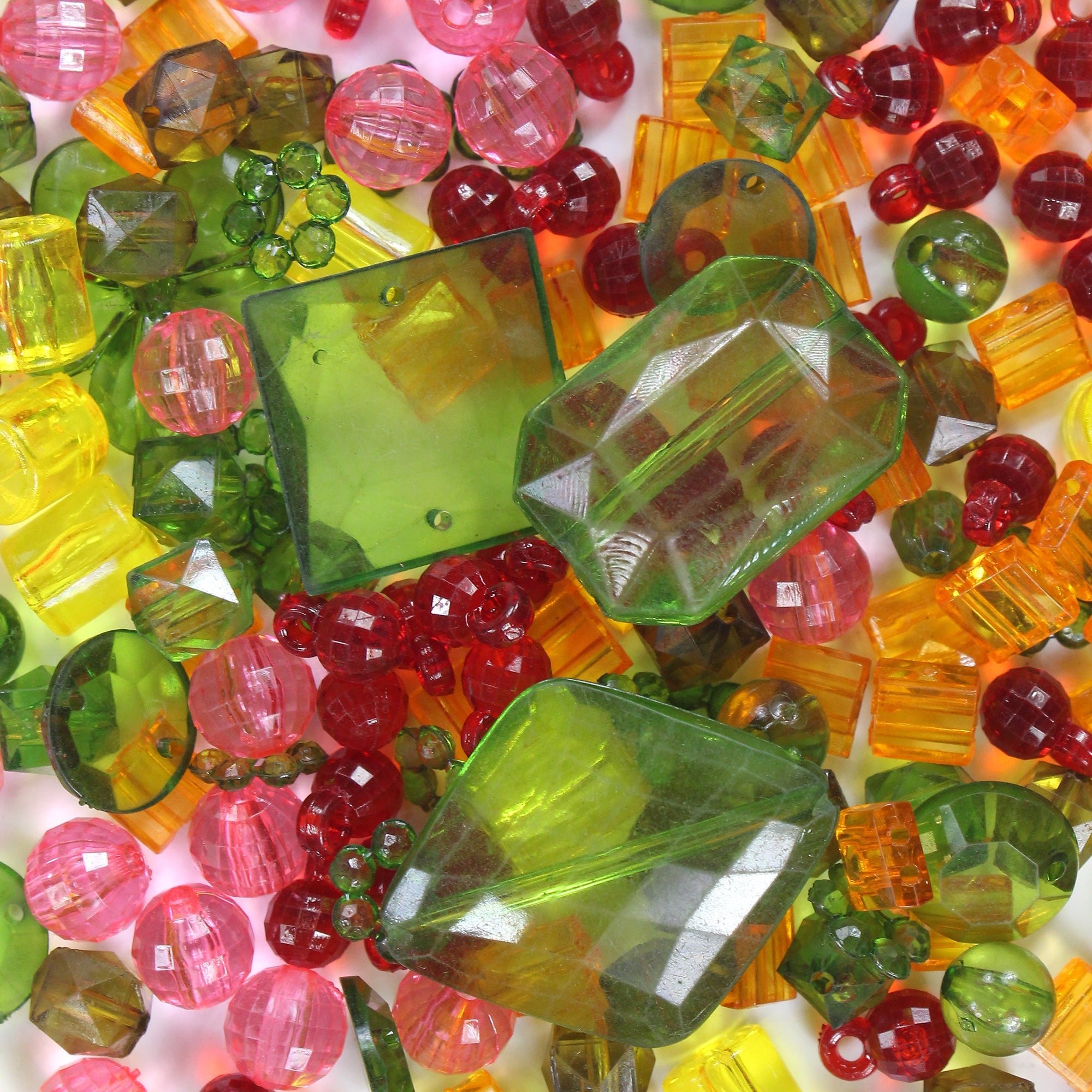 Acrylic Beads Asst 50G