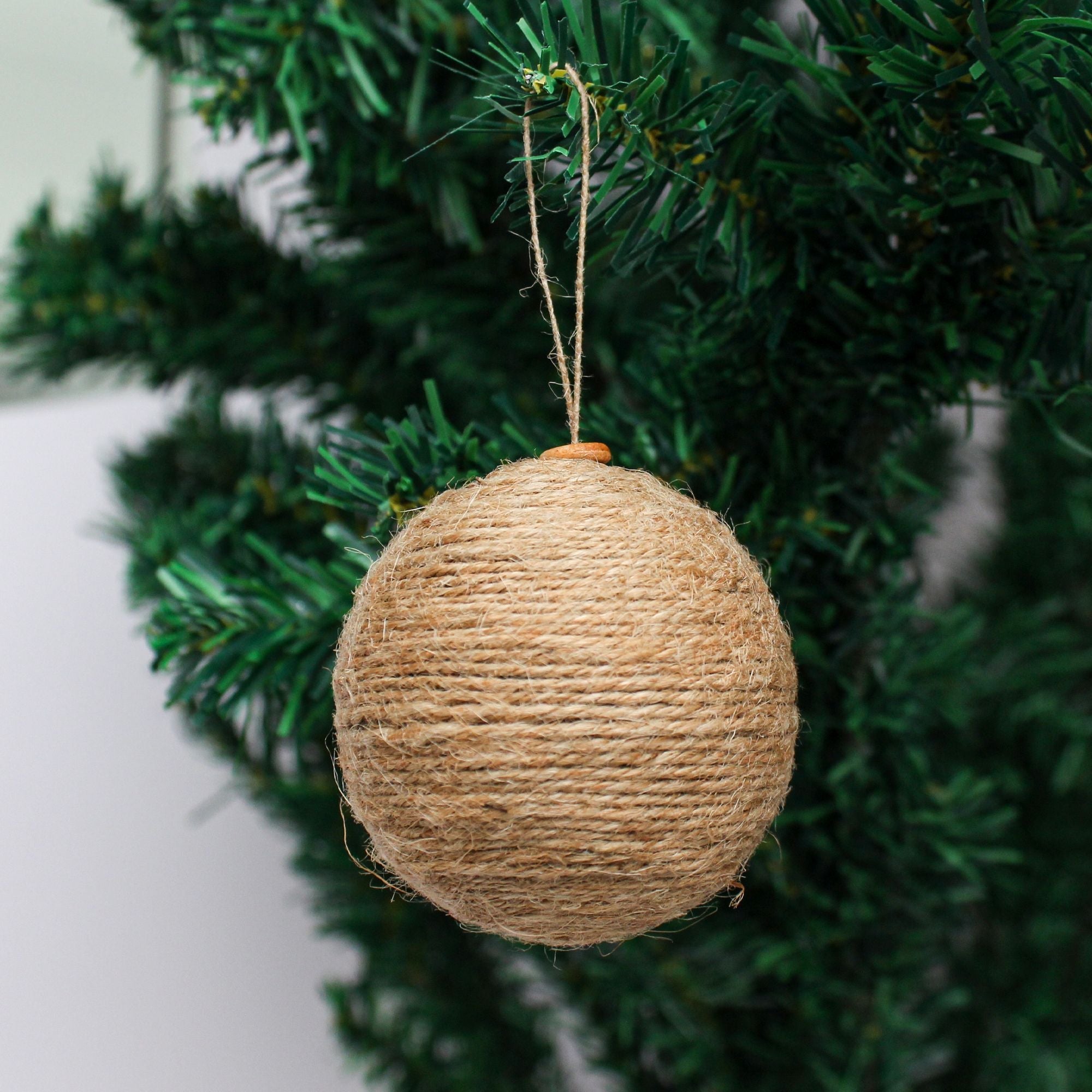 Handmade Christmas Ornaments - Jute Baubles, 70mm, Natural, 2pc